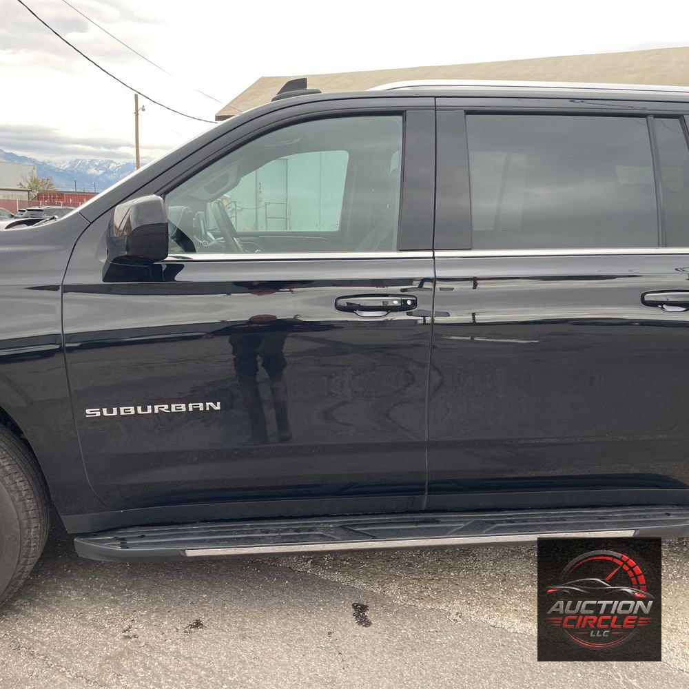 2024 Chevrolet Suburban LS