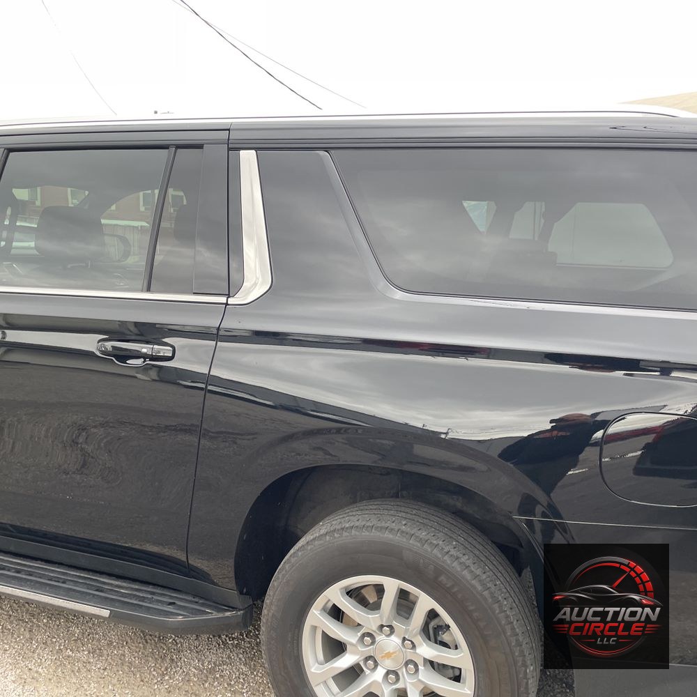 2024 Chevrolet Suburban LS