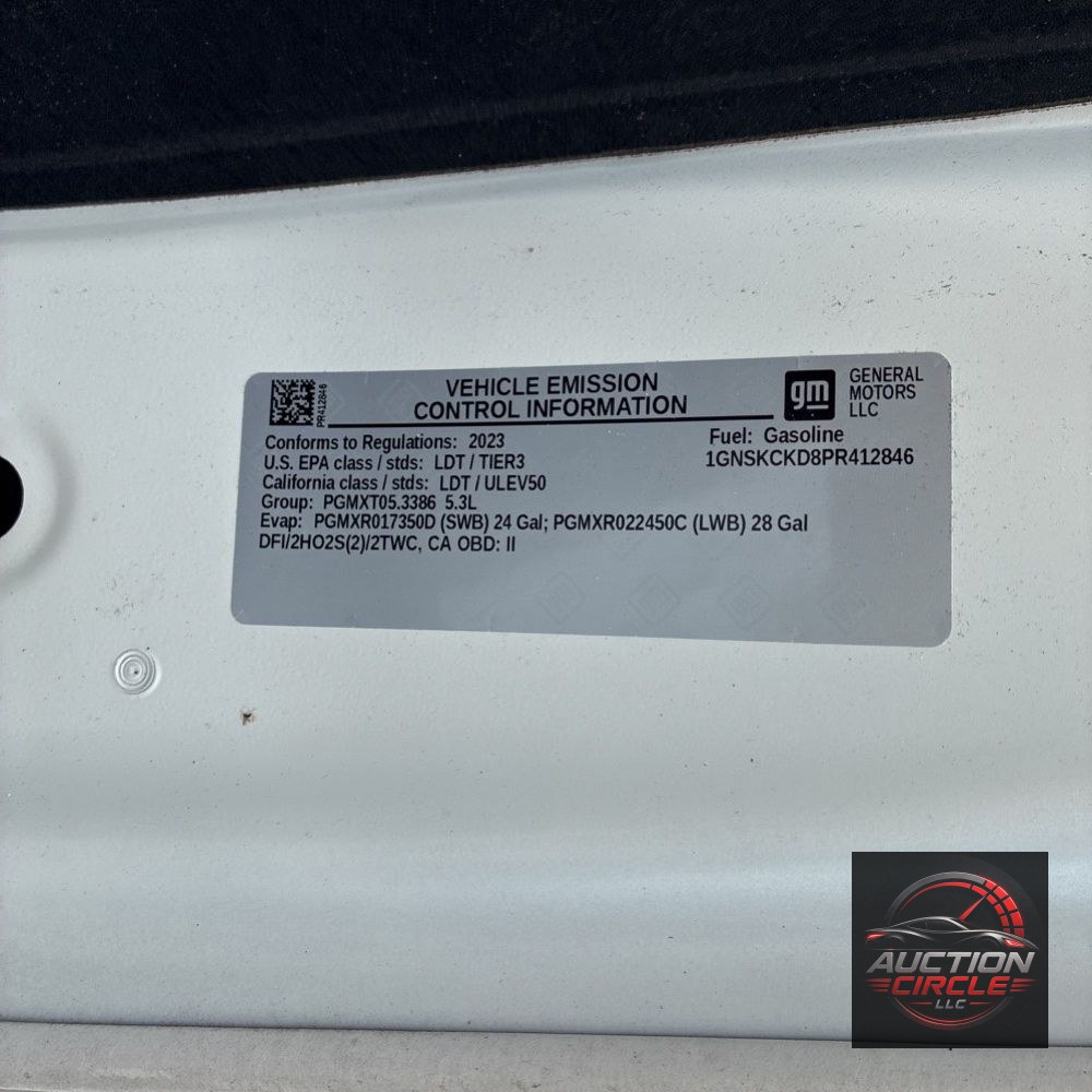 2023 Chevrolet Suburban LT