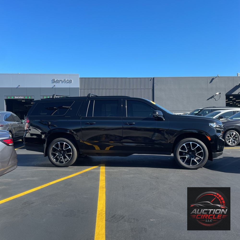 2022 Chevrolet Suburban RST