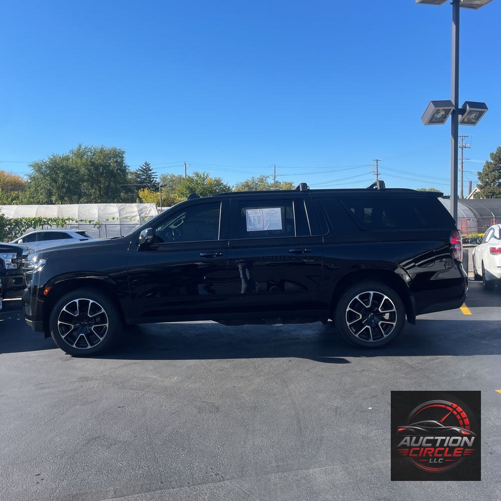 2022 Chevrolet Suburban RST
