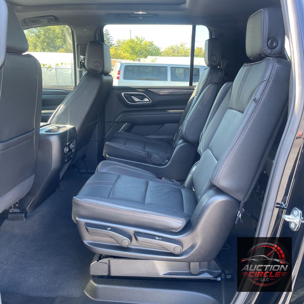 2022 Chevrolet Suburban RST
