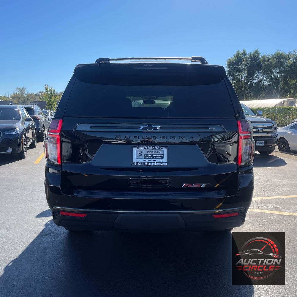 2022 Chevrolet Suburban RST