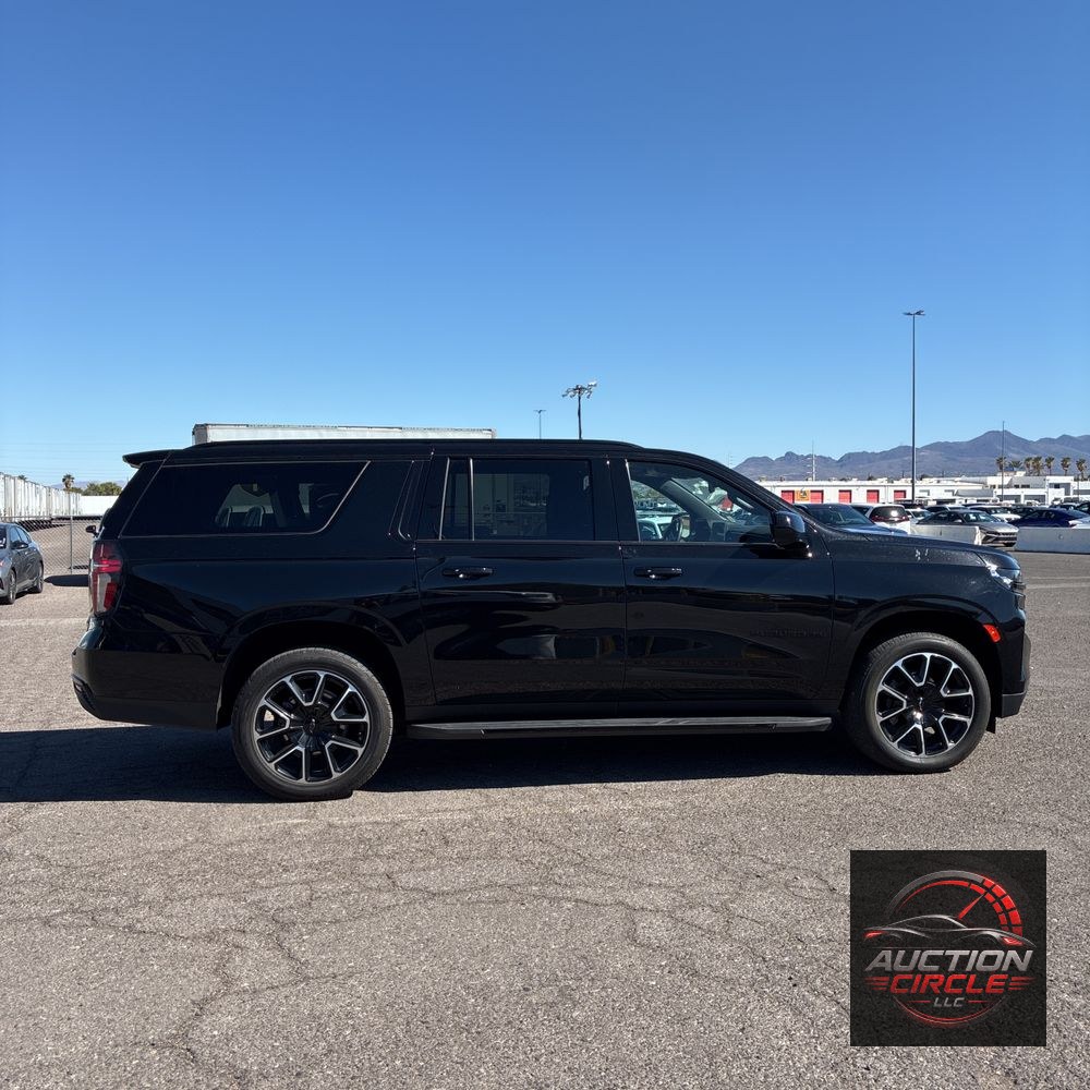 2024 Chevrolet Suburban RST