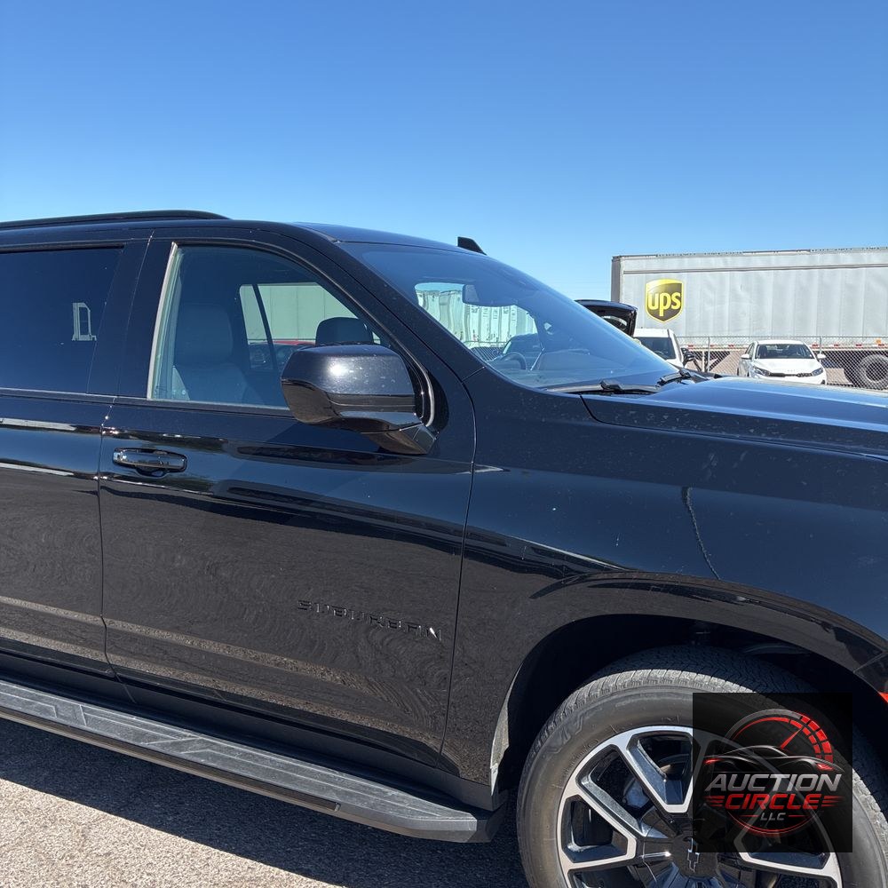 2024 Chevrolet Suburban RST