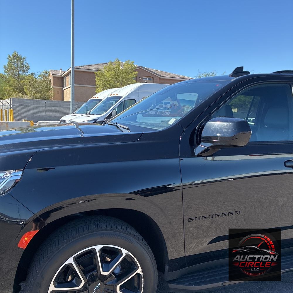 2024 Chevrolet Suburban RST