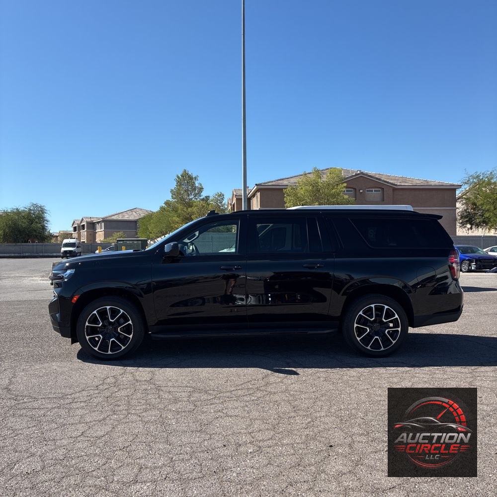 2024 Chevrolet Suburban RST