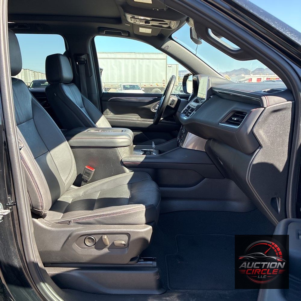 2024 Chevrolet Suburban RST