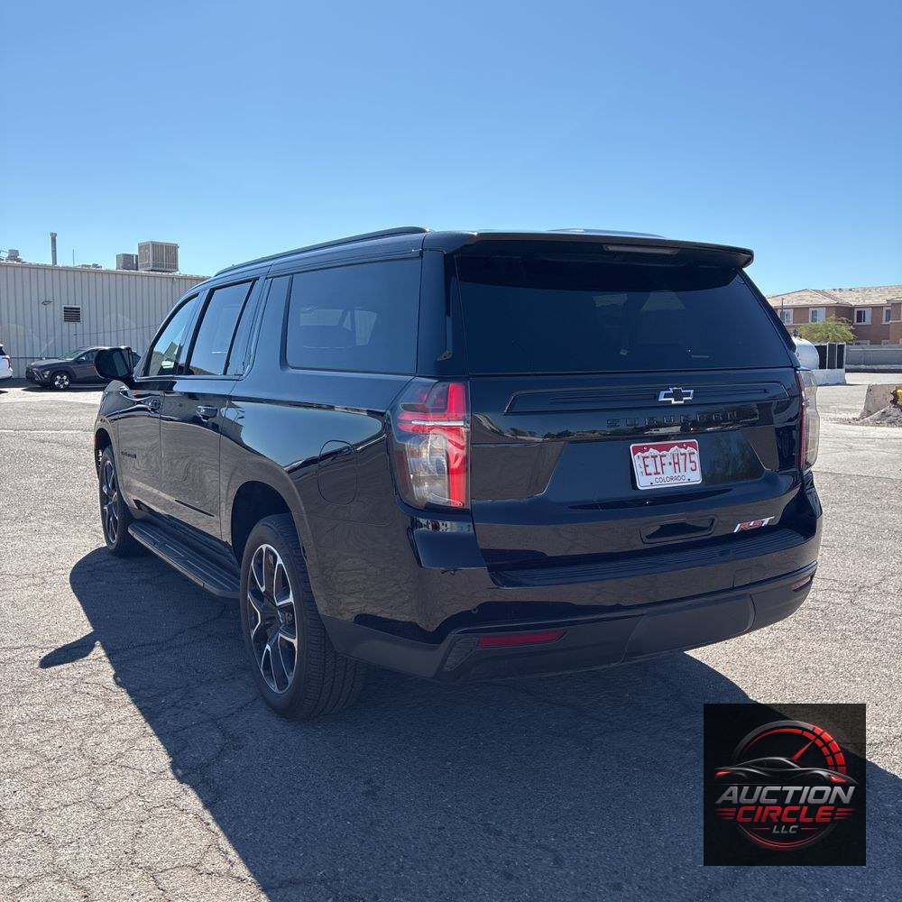 2024 Chevrolet Suburban RST