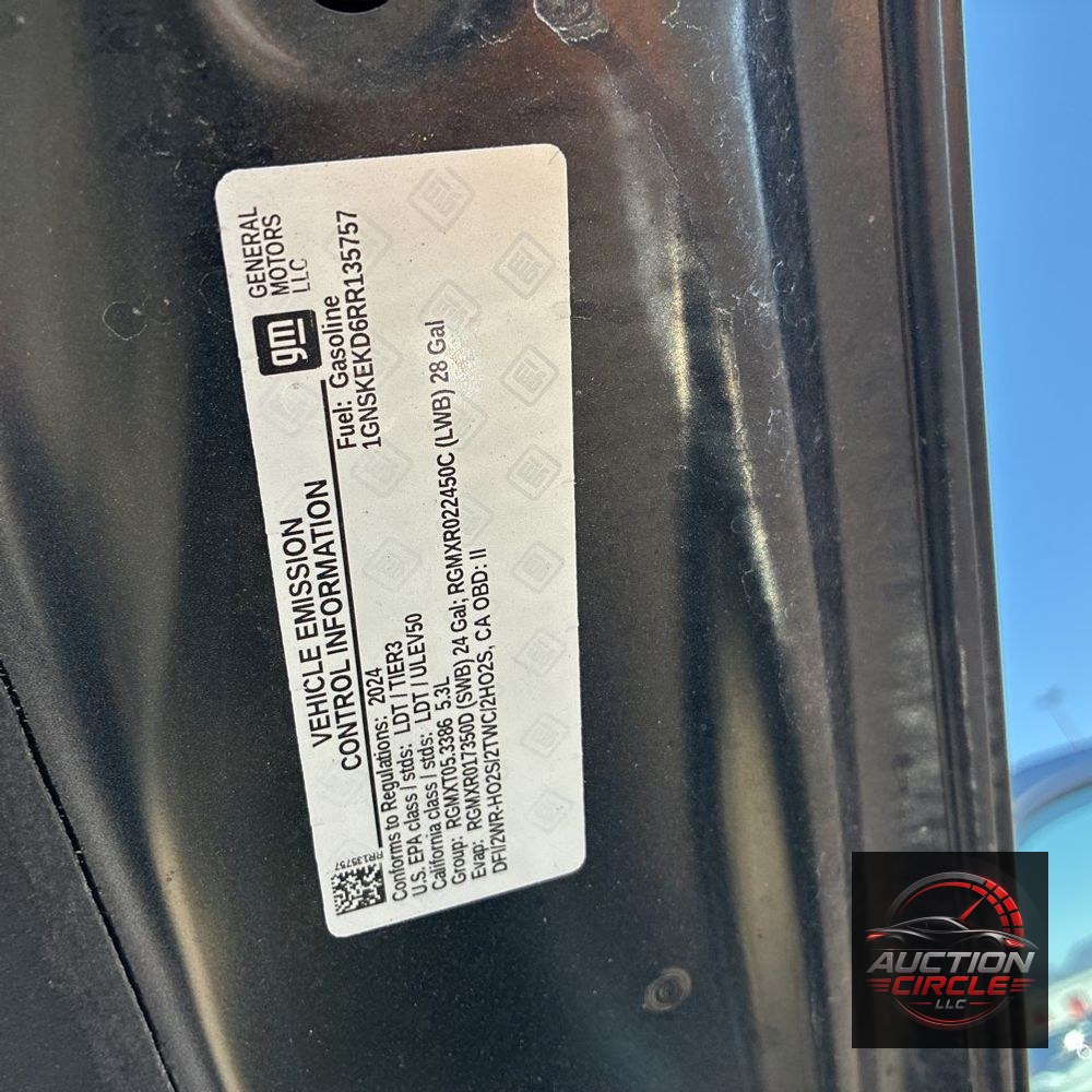 2024 Chevrolet Suburban RST