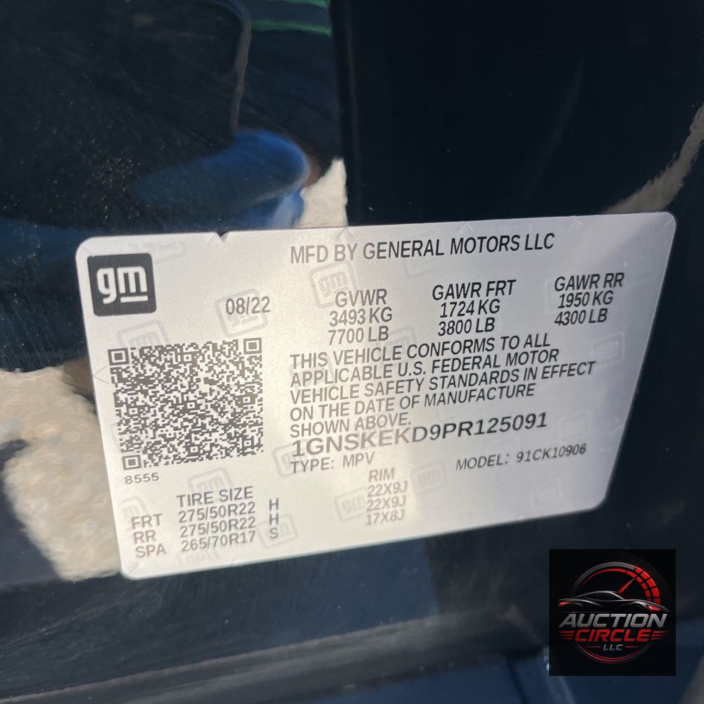 2023 Chevrolet Suburban RST