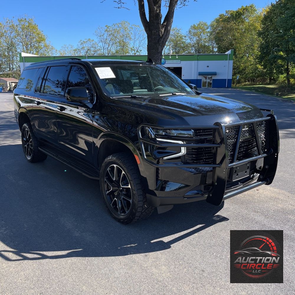 2023 Chevrolet Suburban RST
