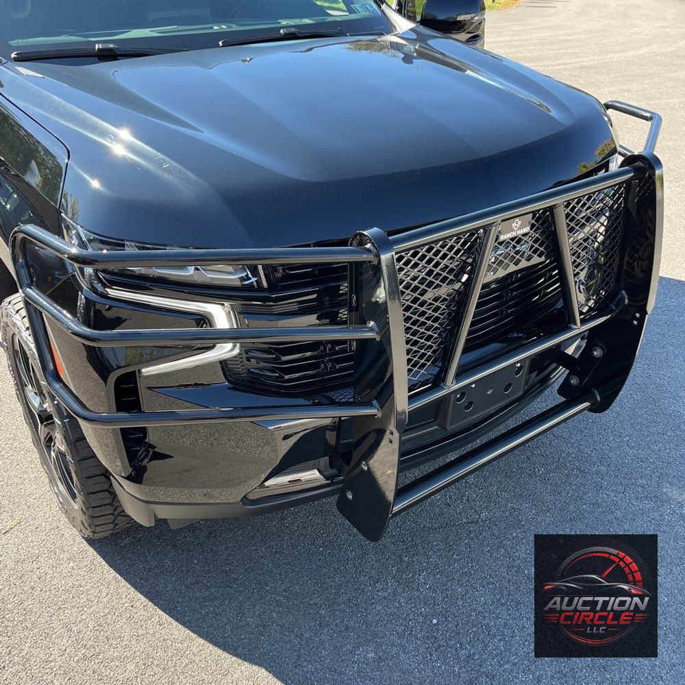 2023 Chevrolet Suburban RST