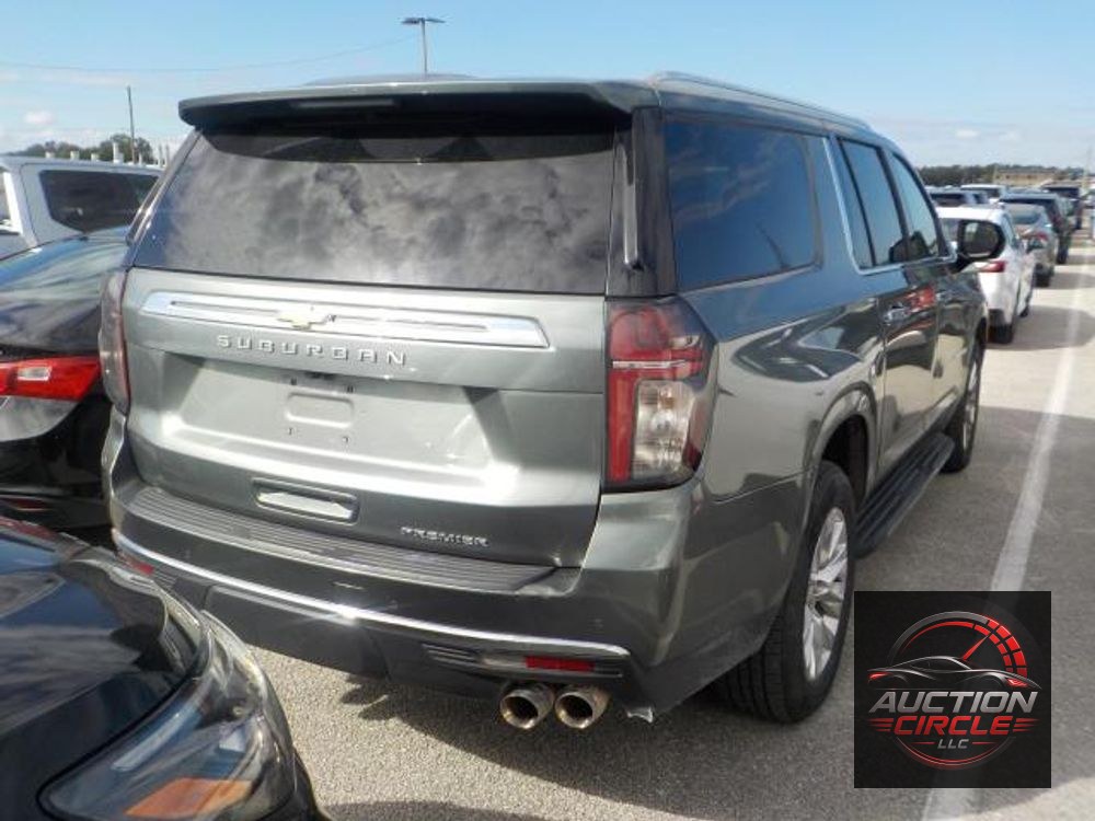 2023 Chevrolet Suburban Premier
