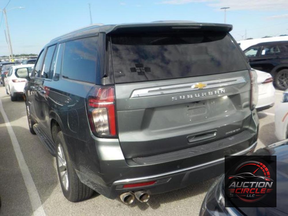 2023 Chevrolet Suburban Premier