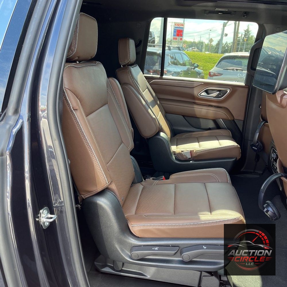 2023 Chevrolet Suburban High Country