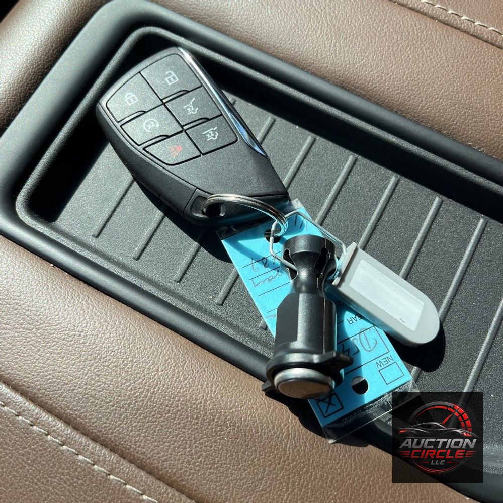 2023 Chevrolet Suburban High Country