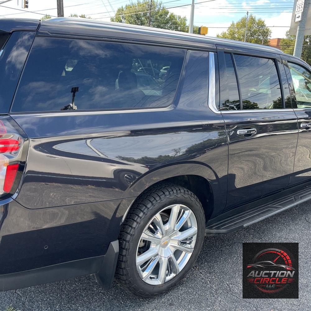 2023 Chevrolet Suburban High Country