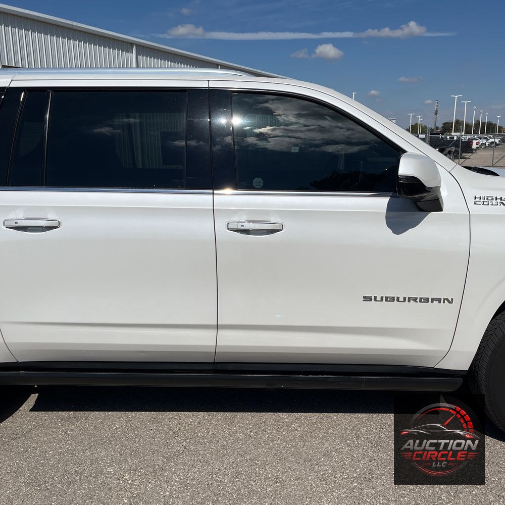 2023 Chevrolet Suburban High Country