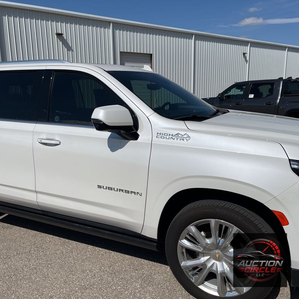 2023 Chevrolet Suburban High Country