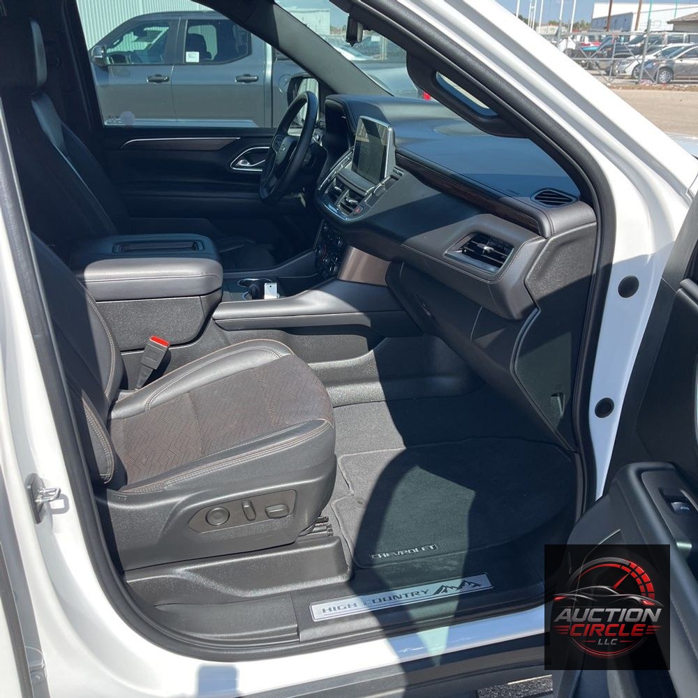 2023 Chevrolet Suburban High Country