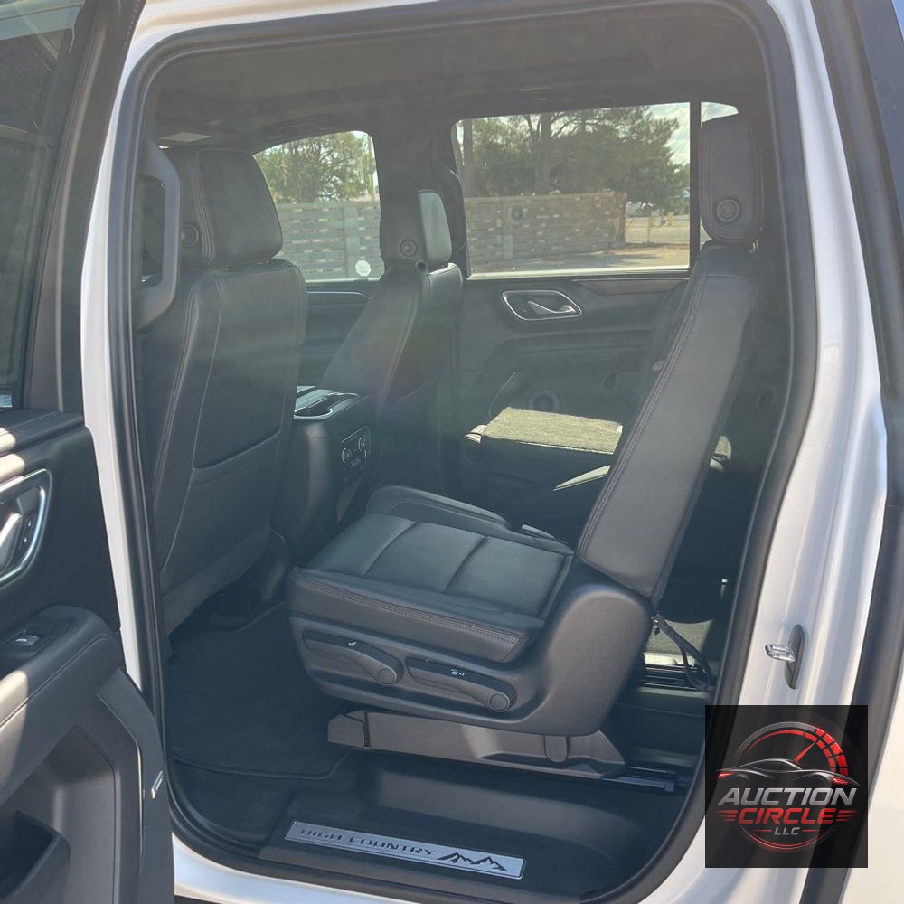 2023 Chevrolet Suburban High Country