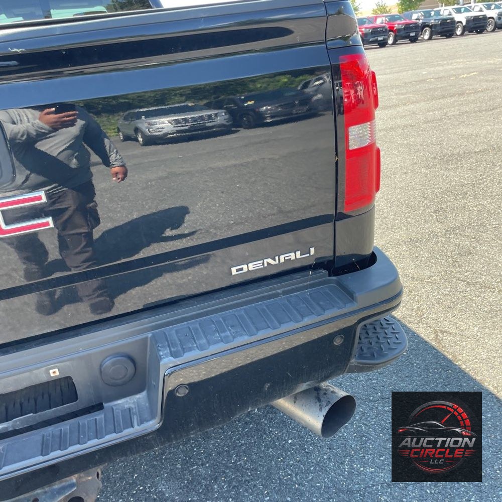 2018 GMC Sierra 2500HD Denali