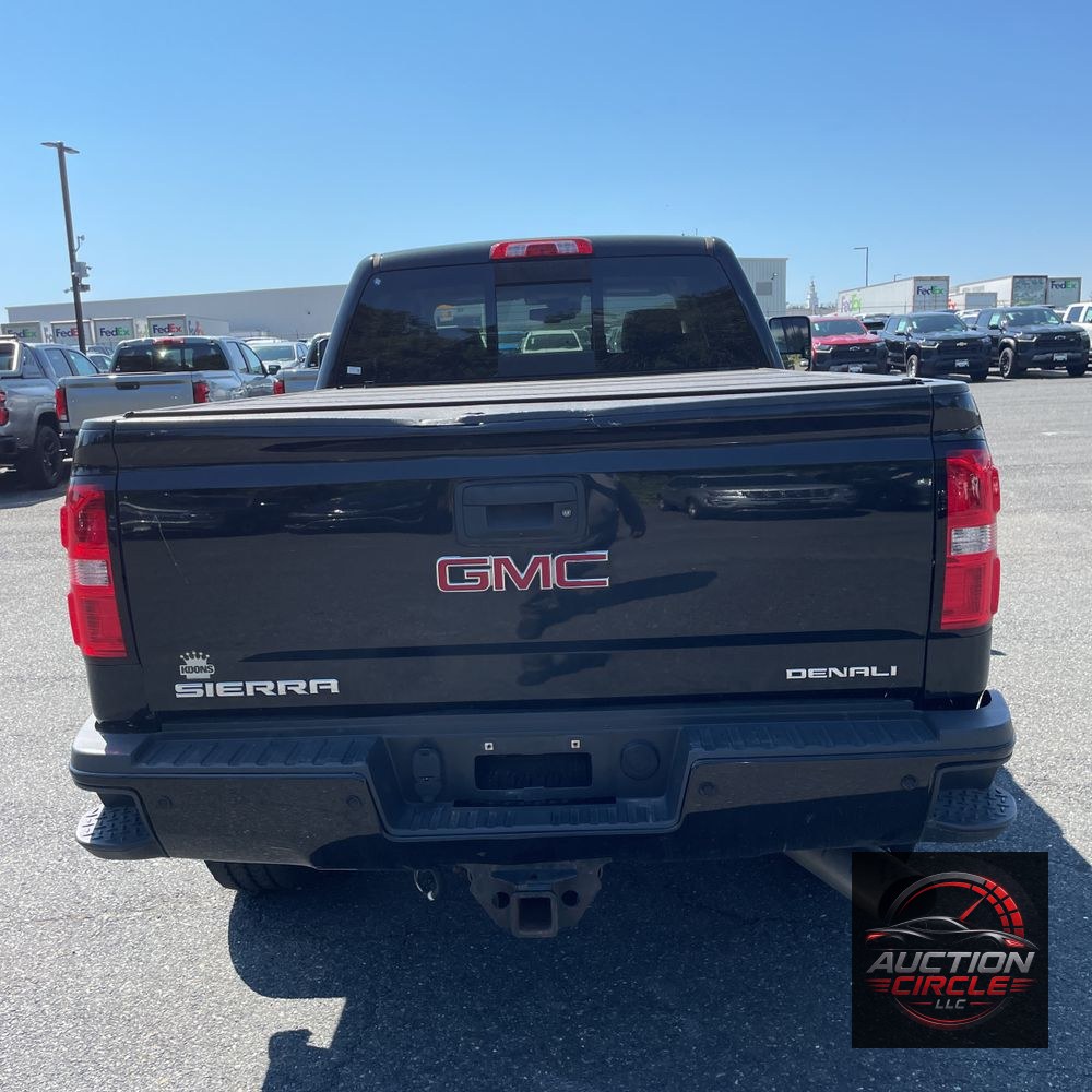 2018 GMC Sierra 2500HD Denali
