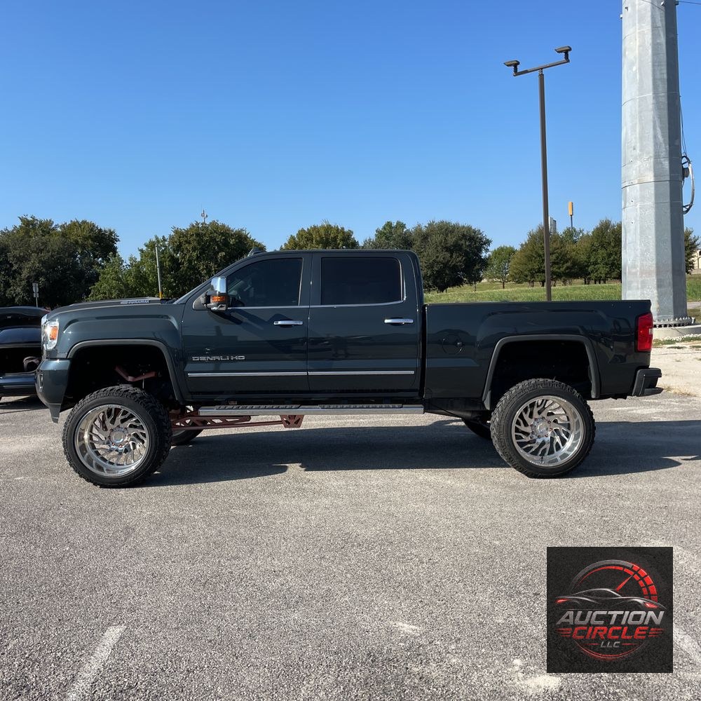 2018 GMC Sierra 2500HD Denali