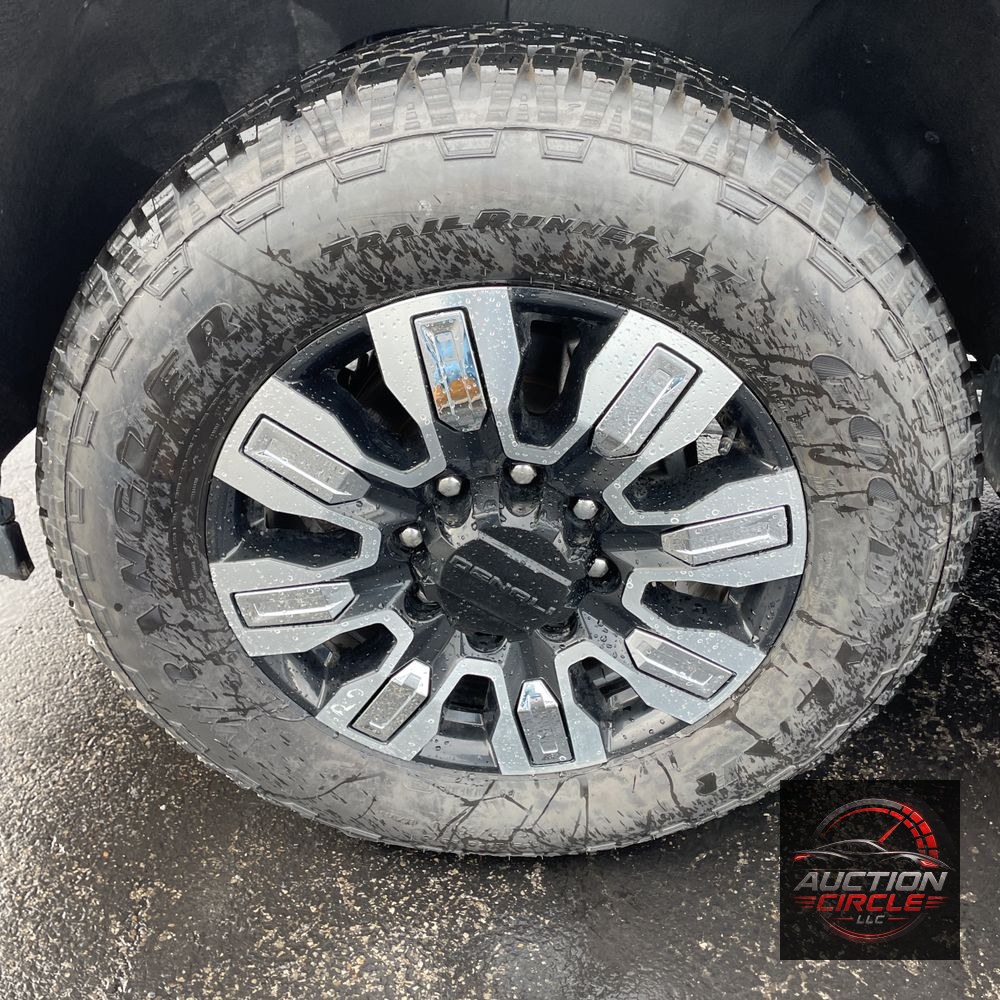 2024 GMC Sierra 2500 Denali