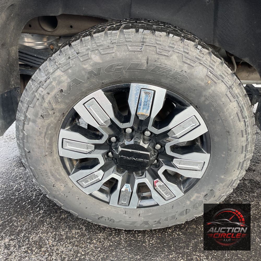 2024 GMC Sierra 2500 Denali