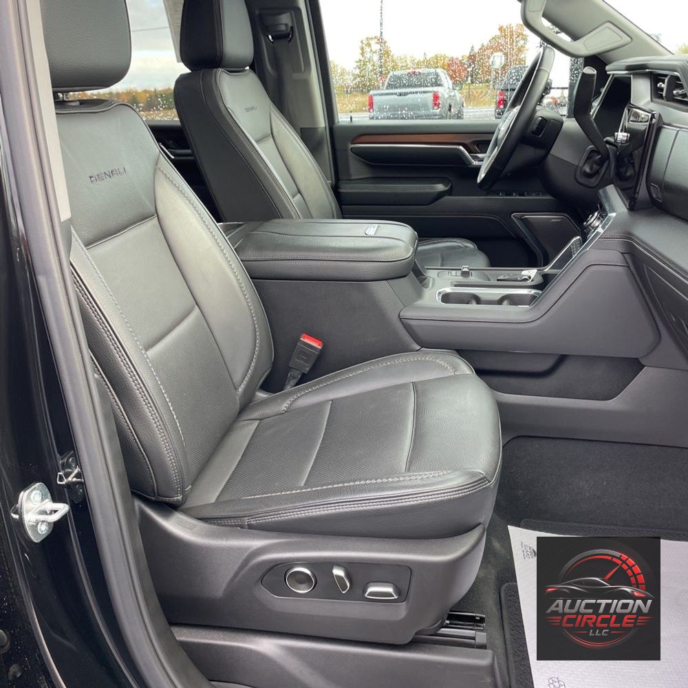 2024 GMC Sierra 2500 Denali