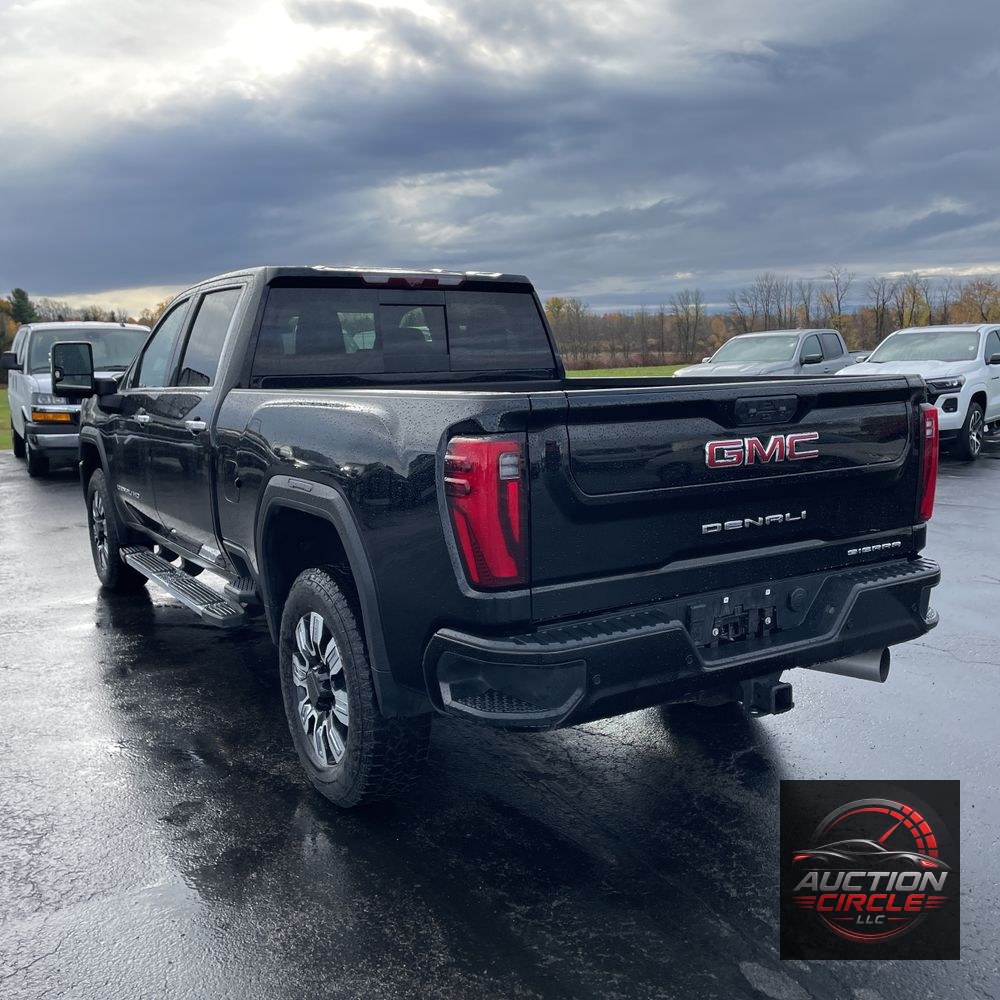 2024 GMC Sierra 2500 Denali