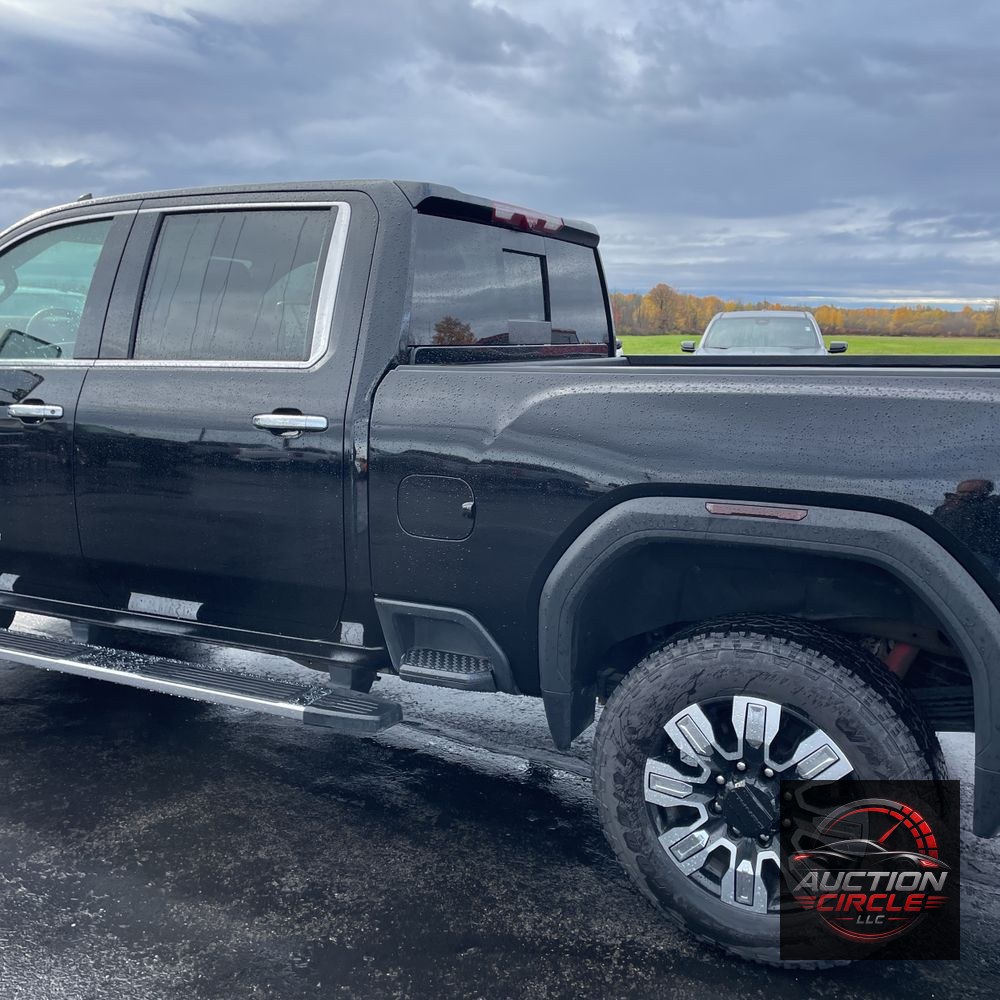 2024 GMC Sierra 2500 Denali