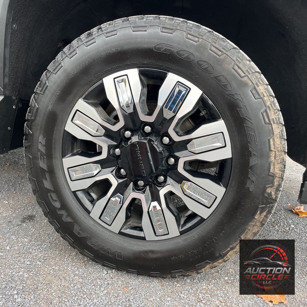 2024 GMC Sierra 2500 Denali