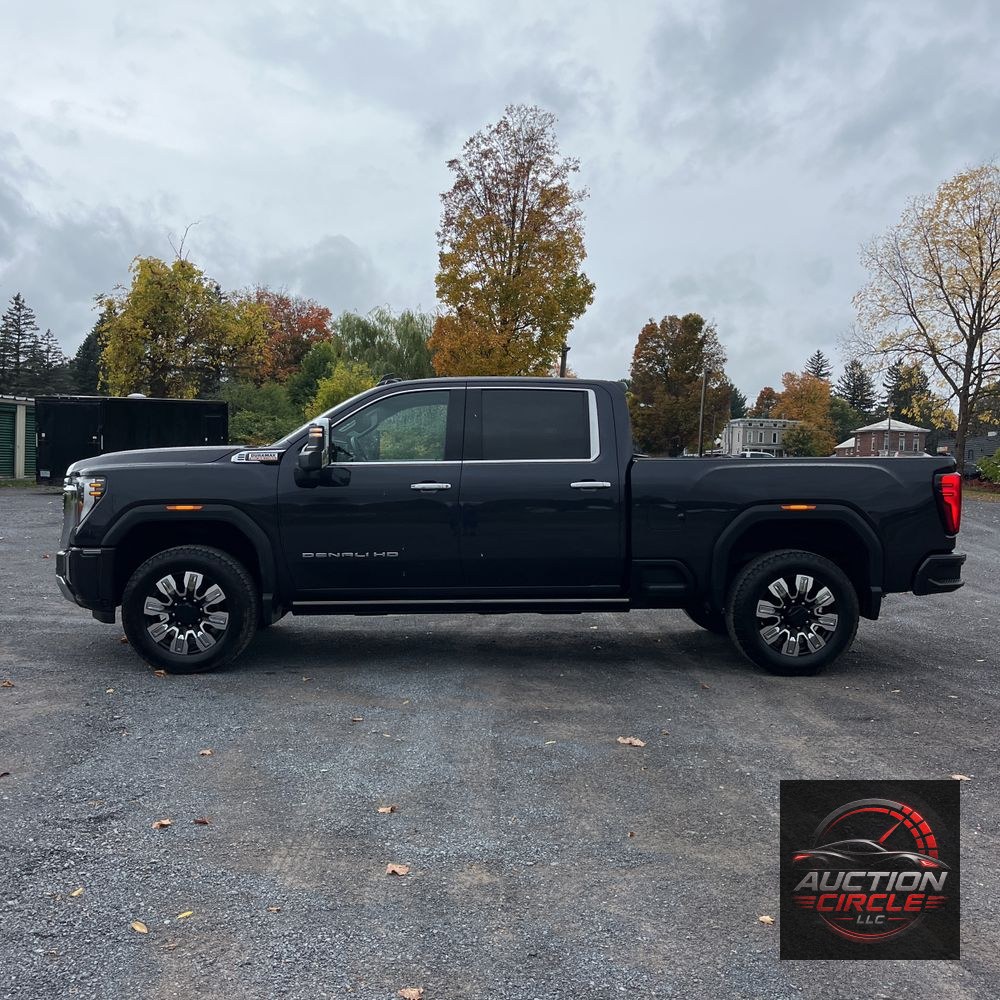 2024 GMC Sierra 2500 Denali