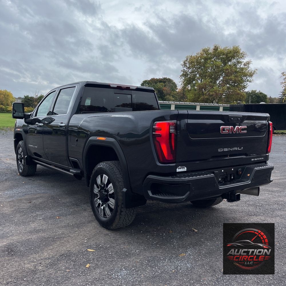 2024 GMC Sierra 2500 Denali