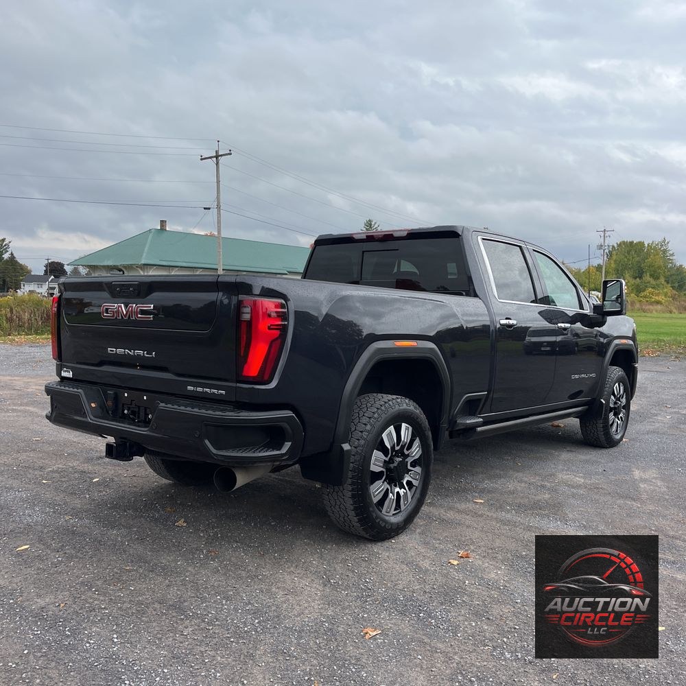2024 GMC Sierra 2500 Denali