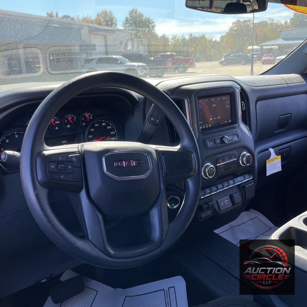 2024 GMC Sierra 2500HD Pro