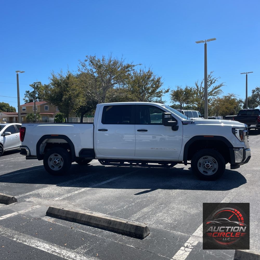 2024 GMC Sierra 2500HD Pro