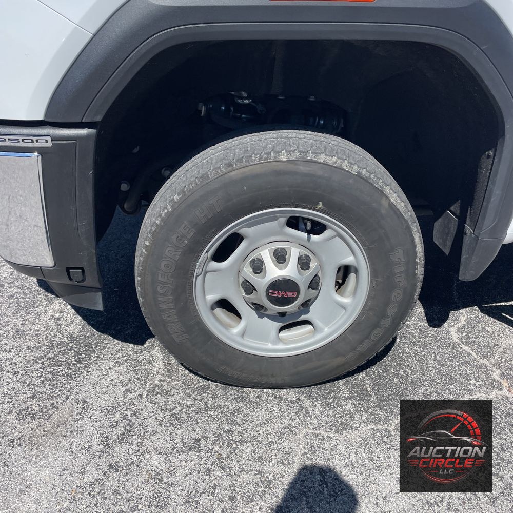 2024 GMC Sierra 2500HD Pro