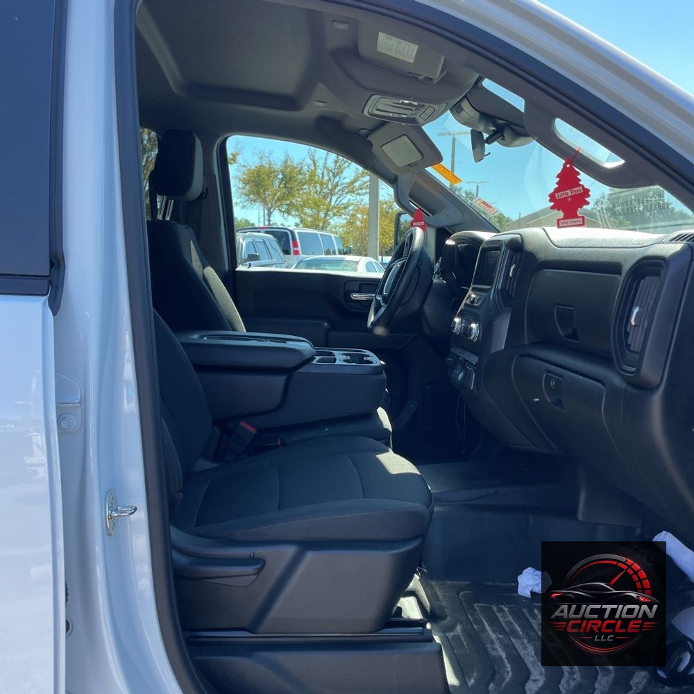 2024 GMC Sierra 2500HD Pro