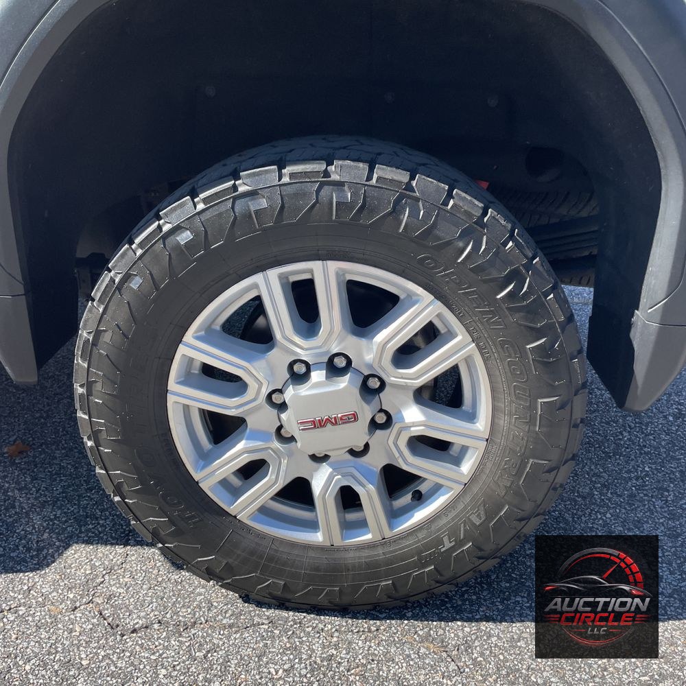 2022 GMC Sierra 2500HD SLT