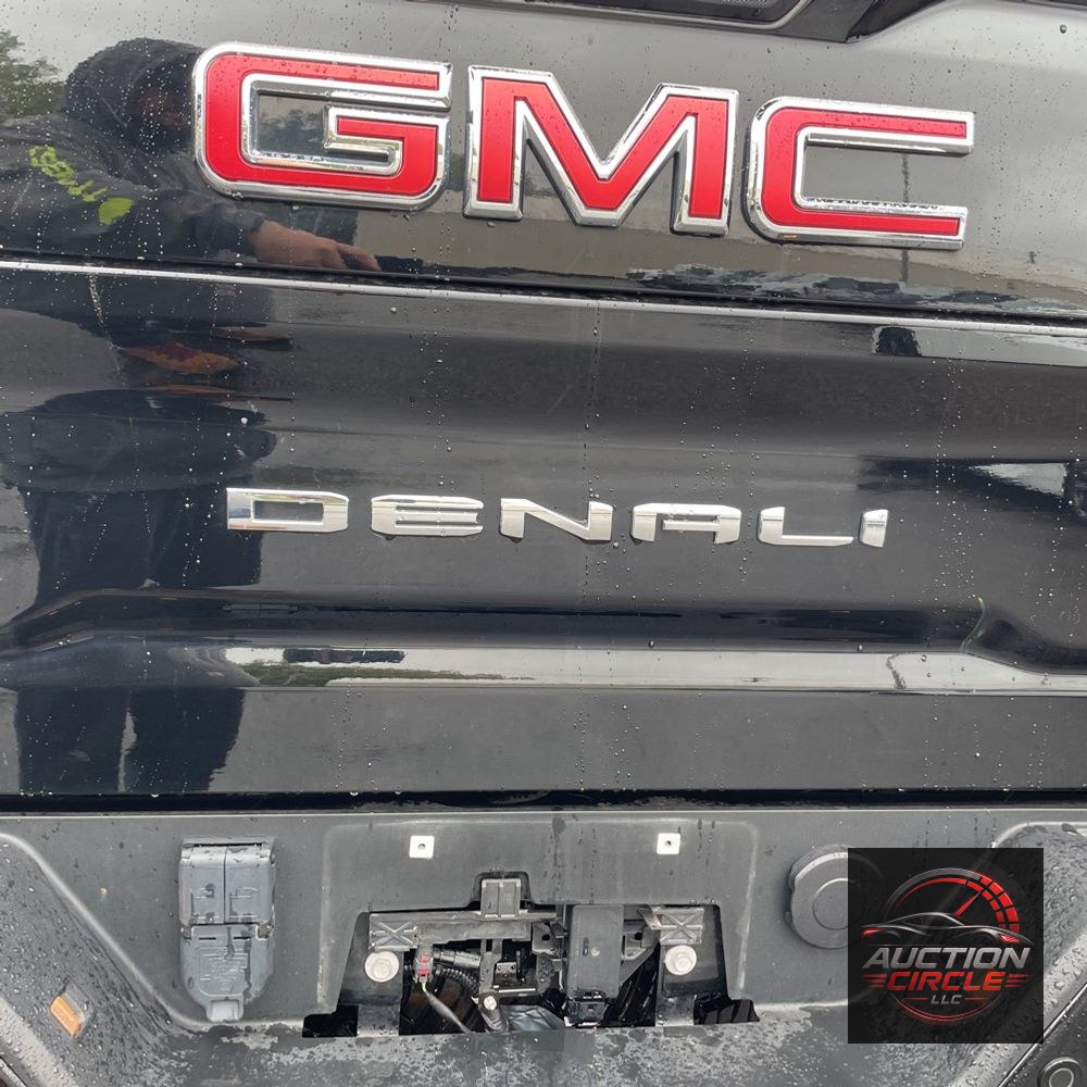 2024 GMC Sierra 2500HD Denali