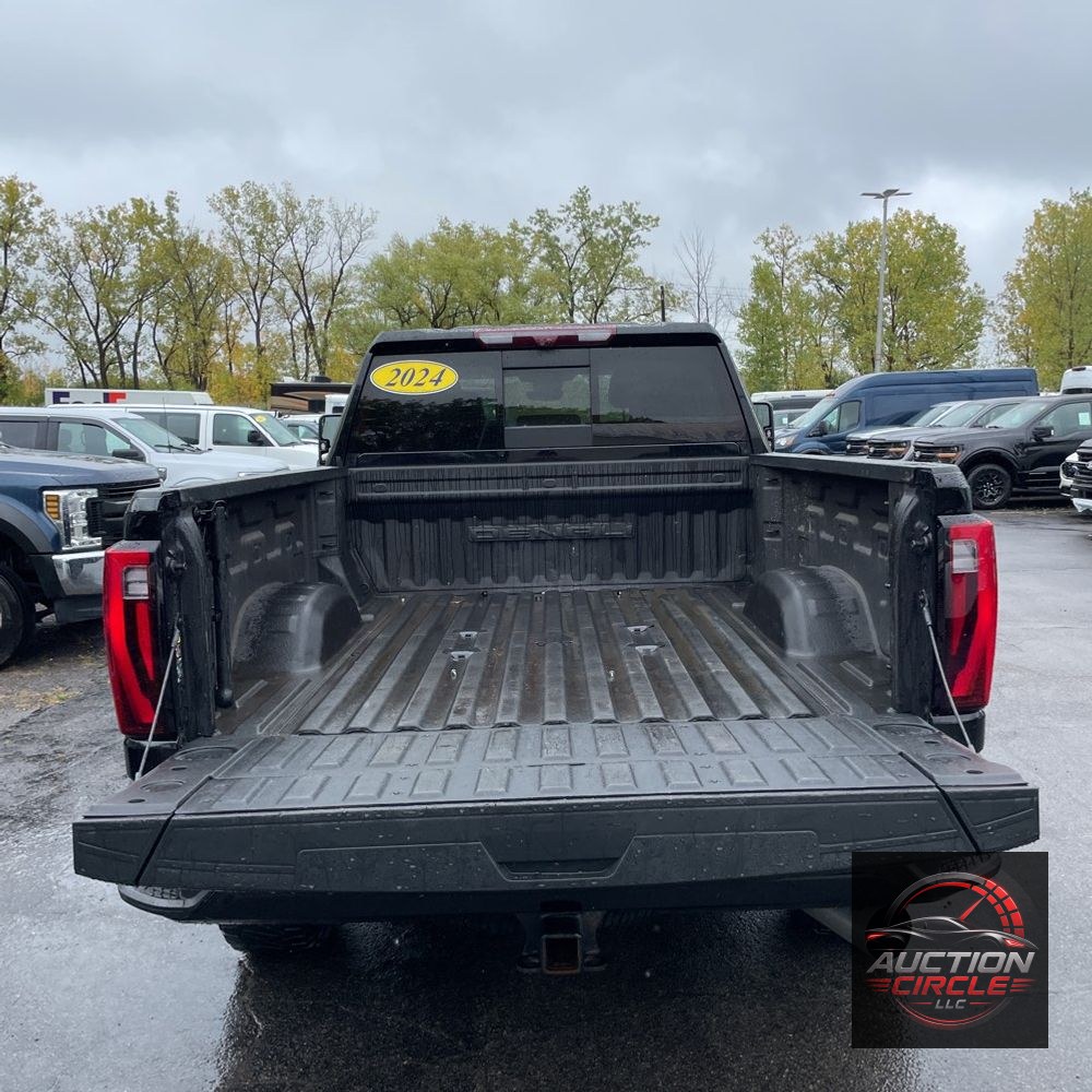 2024 GMC Sierra 2500HD Denali