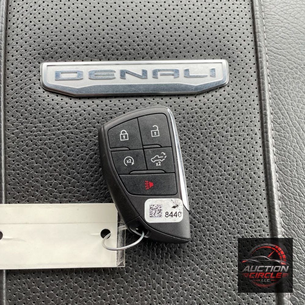 2024 GMC Sierra 2500HD Denali