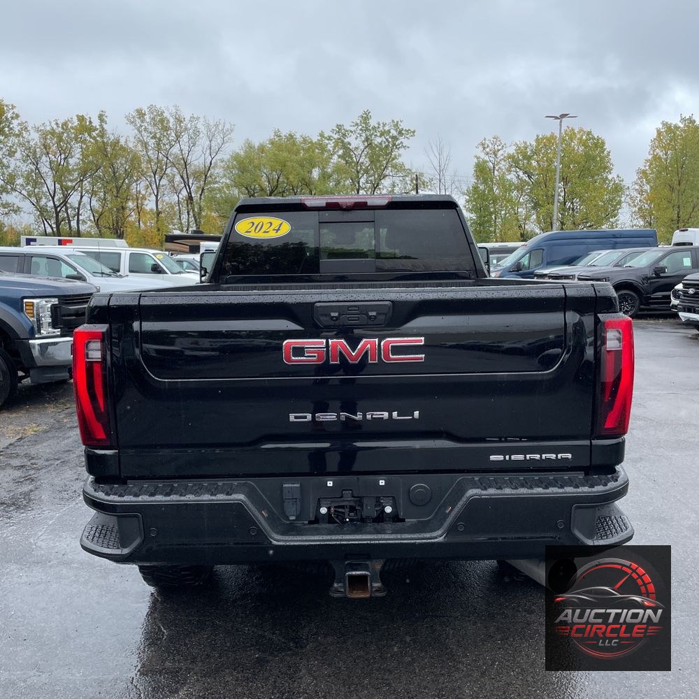 2024 GMC Sierra 2500HD Denali