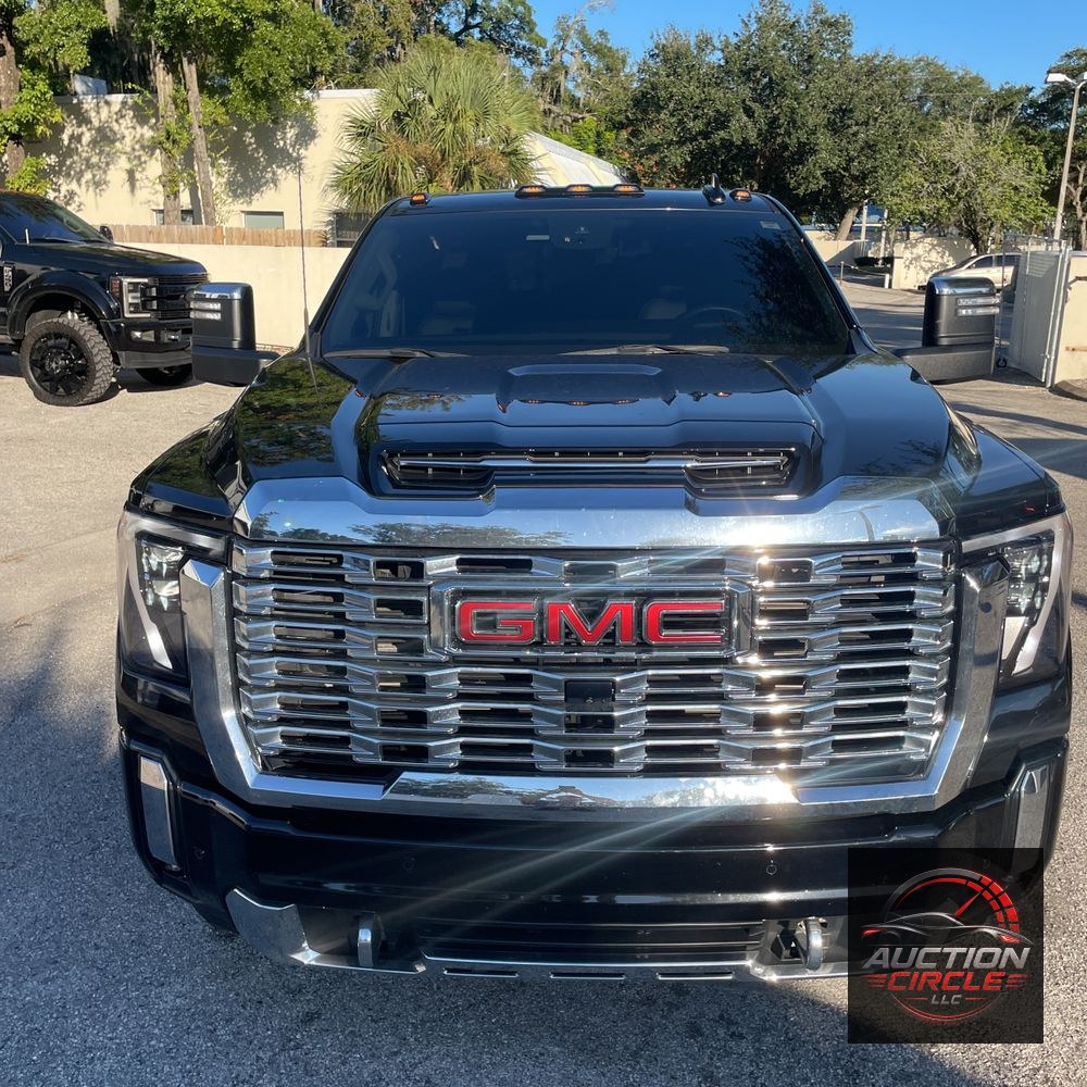 2024 GMC Sierra 2500 Denali