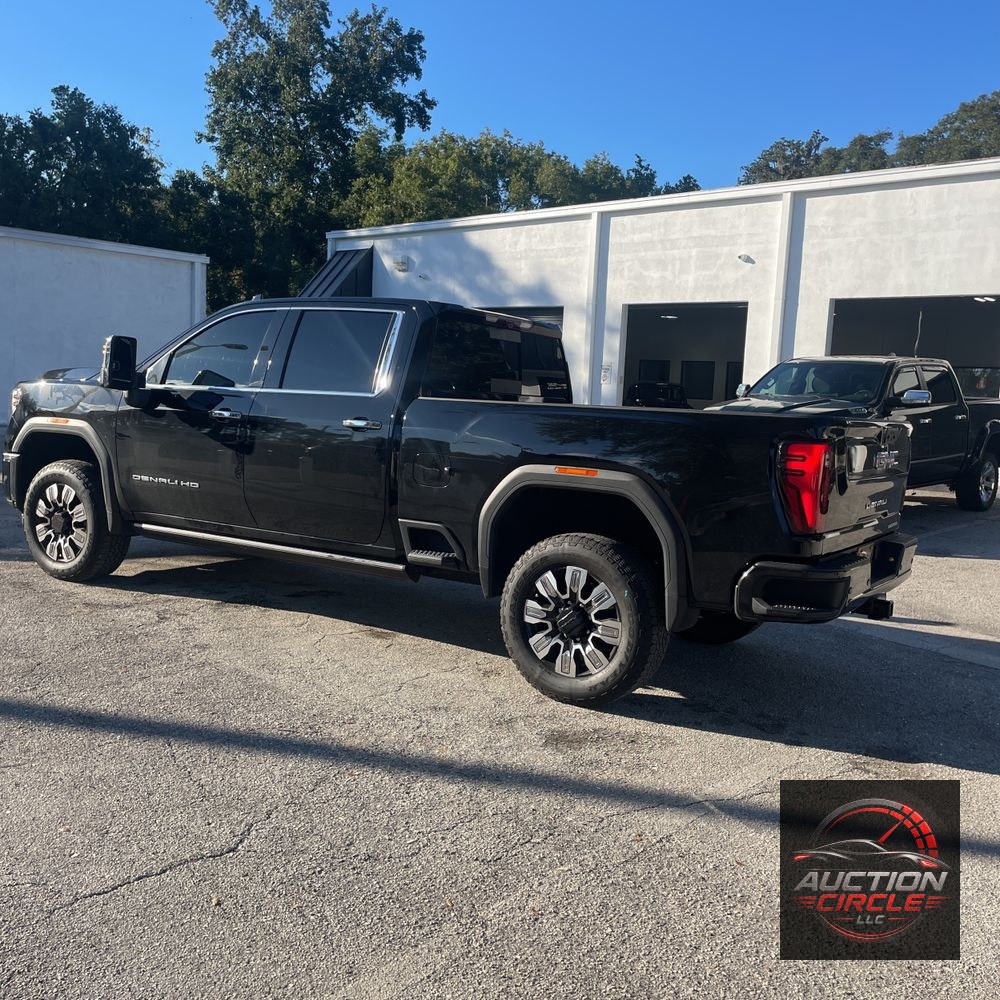 2024 GMC Sierra 2500 Denali