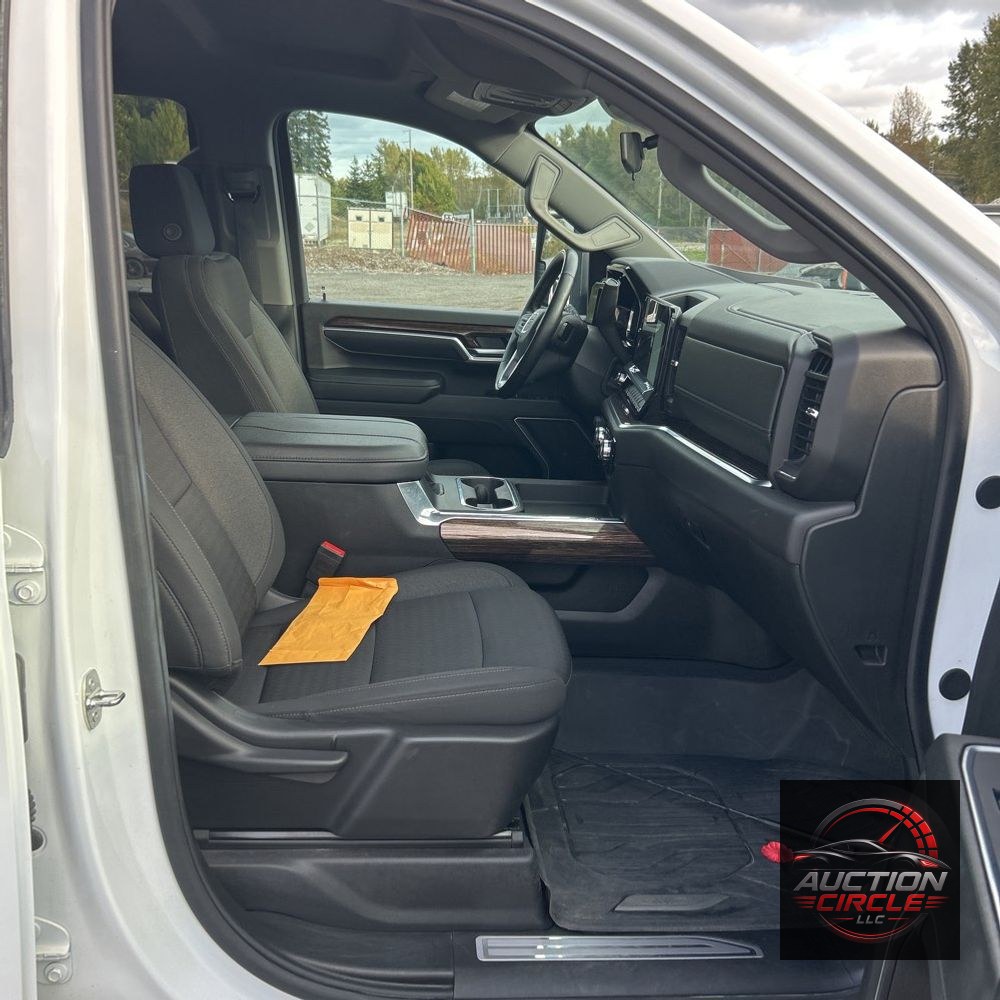 2024 GMC Sierra 3500 SLE